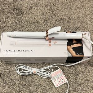 T3 SinglePass Curl X 1" Extra Long Barrel White with Rose Gold Accents
